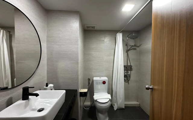 Garden Paradise Hotel & Serviced Apartment