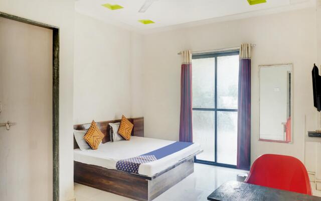 SPOT ON 73350 The Peacock Lodge