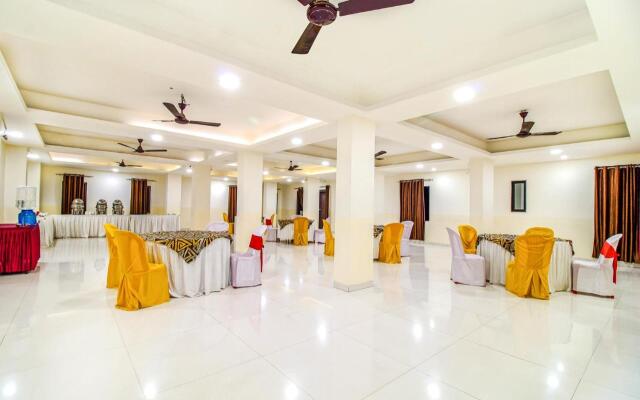 FabHotel Prime President