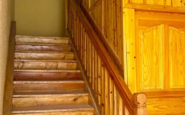 Danba Coni Bocang Homestay