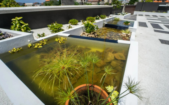 Villa con piscina a pie de playa