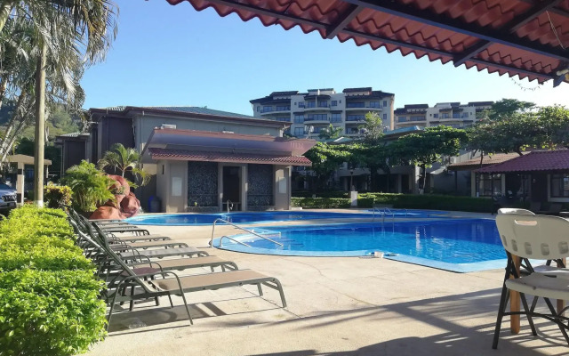 Hotel & Villas Huetares