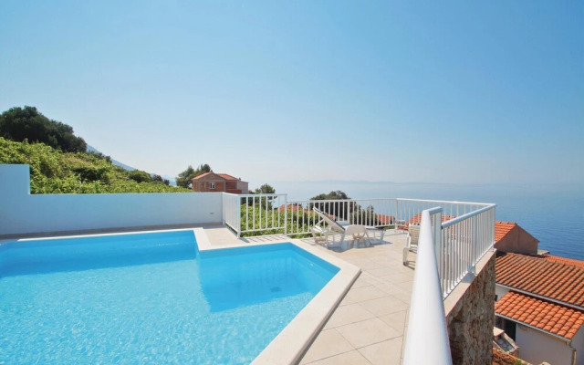 Amazing Home in Dingac-potocine With Wifi and 2 Bedrooms