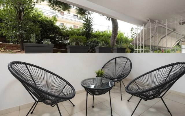 Mystique One Bedroom Apartment by BluPine
