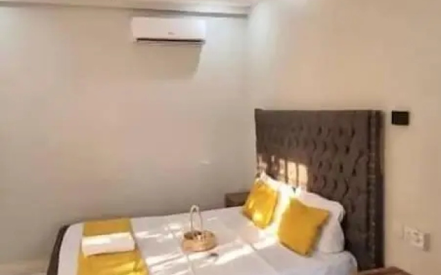 Legacy Homes 2A Apartment