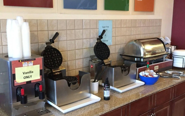 Fireside Inn & Suites - Belfast