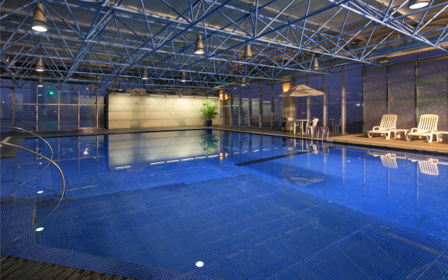 Howard Johnson Pearl Plaza Wuhan