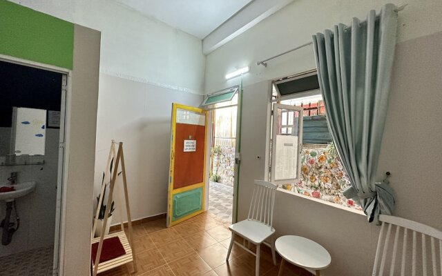 Mây's House