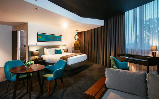 Eatons Hill Hotel
