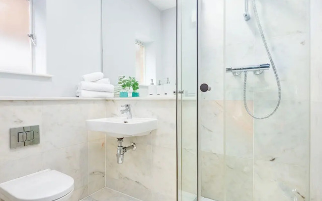 One Bed Serviced Apts near Oxford Street