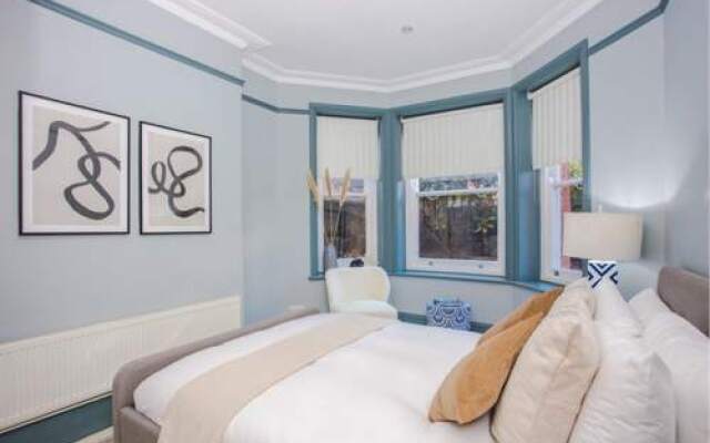 The Maida Vale Mansion - Bright Modern 2Bdr Flat