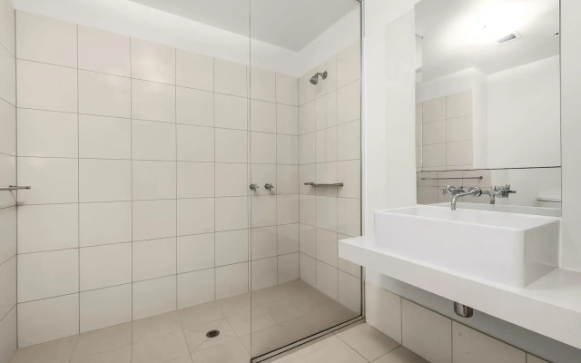 Melbourne Holiday Apartments Flinders Wharf