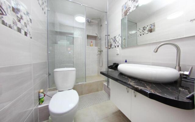 Квартира с шикарным видом с 12 этажа возле озеро Сайран