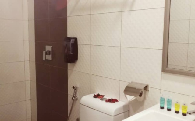 N City Hotel