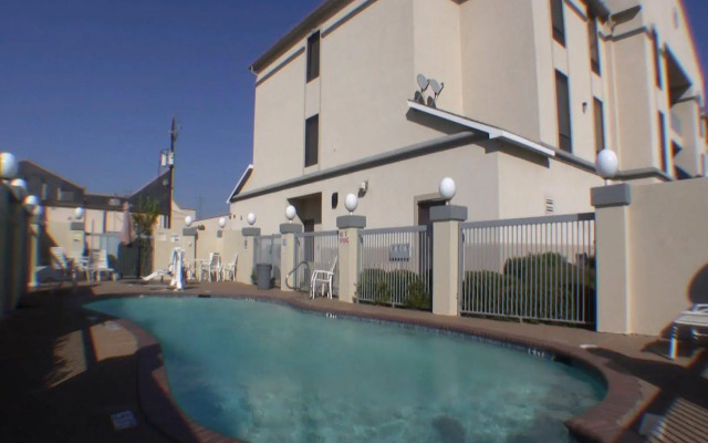 BEST WESTERN PLUS McKinney Inn & Suites