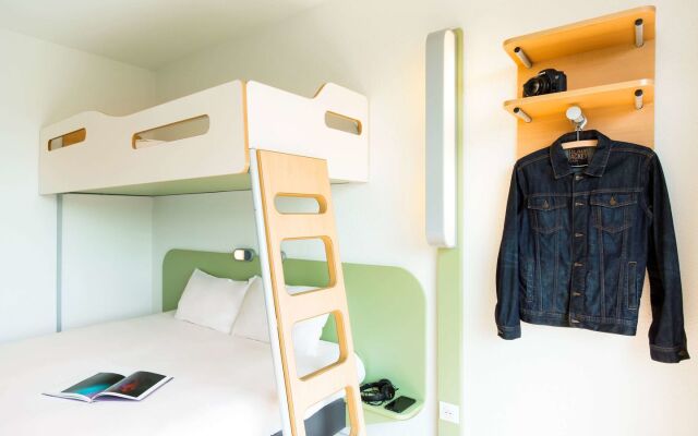 ibis budget Pau Lescar