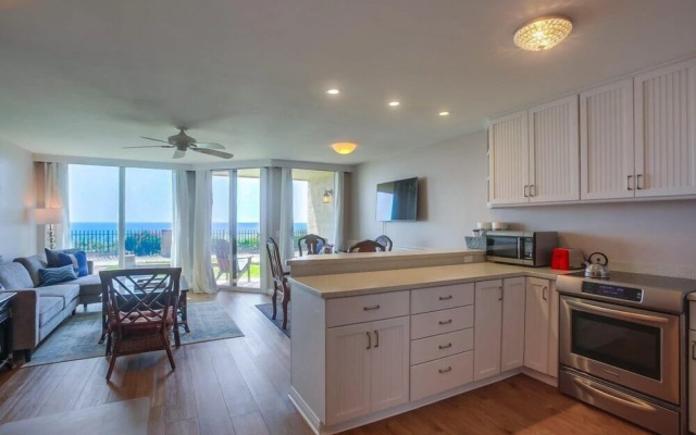 Remodeled Beachfront Condo With Pool and Beach Access Dmst14 by Redawning
