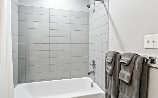 Ocala Suites
