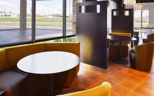 Courtyard by Marriott St. Louis St. Peters