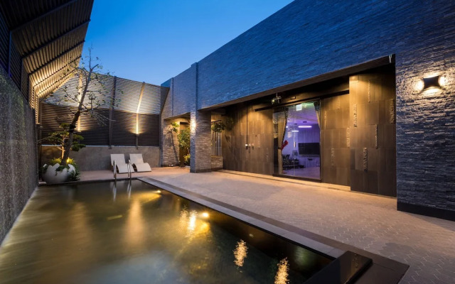 Icolour Villa
