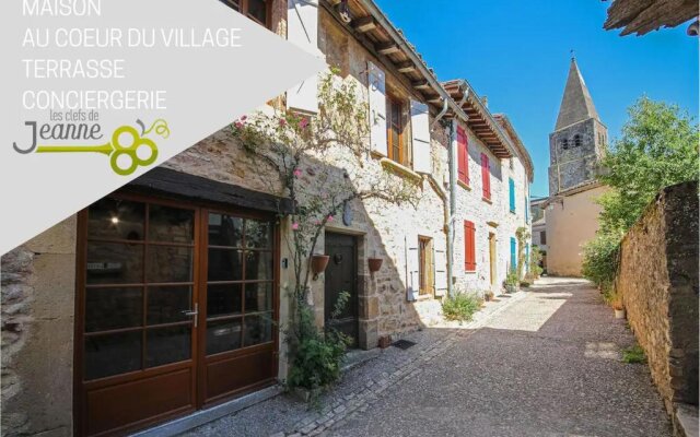 Maison Au Coeur Du Village - Calme - Terrasse