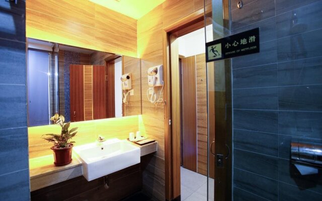Guangzhou Chen Long Hotel