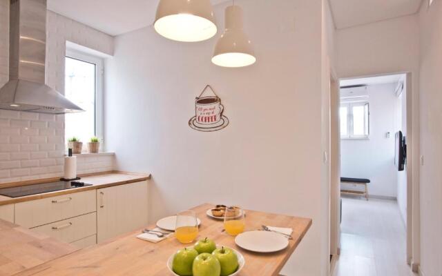 BmyGuest - Bica River View Apartments