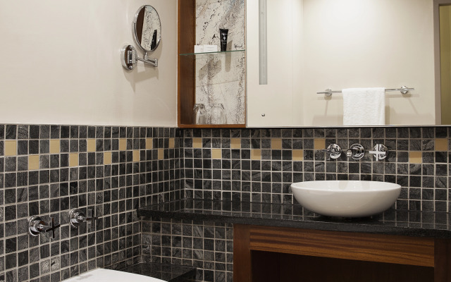 Moloko Executive Apartments And Hotel