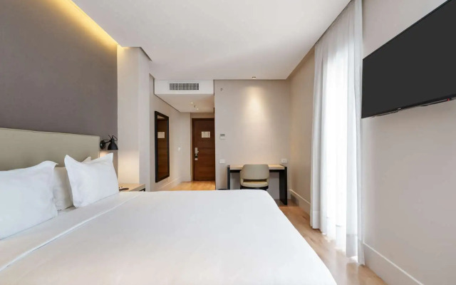 Palmaroga Hotel Asuncion, Tapestry Collection by Hilton