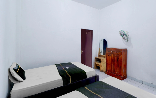 Hotel O Geria Ratu Prahandari – Guest Rooms – Denpasar