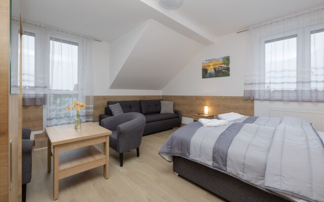 Villa Szamotulanka by Renters