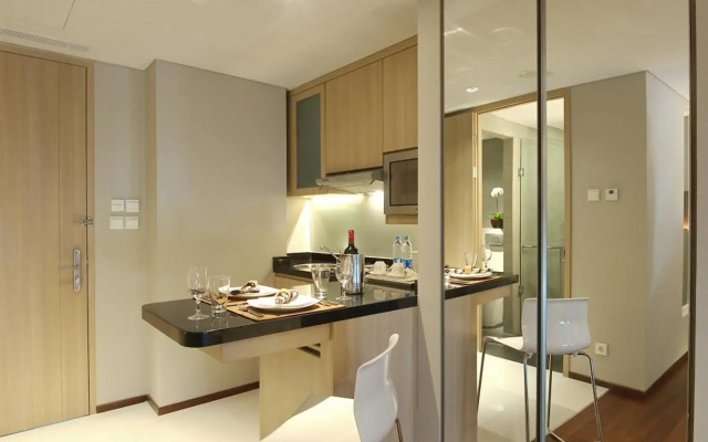 Luxury Apartment By Mediapura