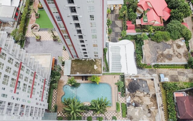 Comfort Studio Room At Vida View Makassar Apartment