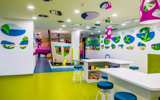 Отель H10 Costa Adeje Palace