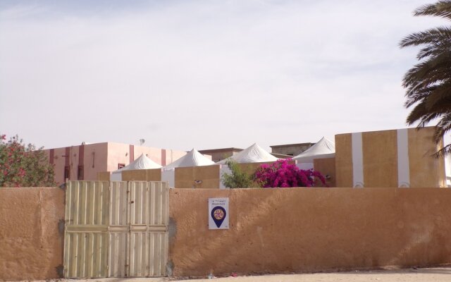 Le Triskell Auberge - Hostel in Nouakchott, Mauritania from 36$, photos, reviews - zenhotels.com hotel front