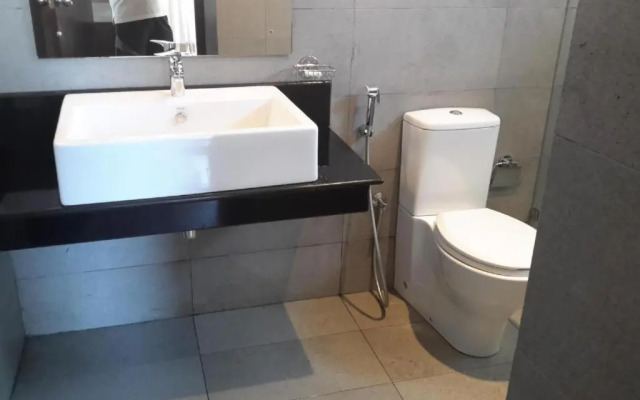 LLH 1G1 Nilaveli Ocean Front Condos