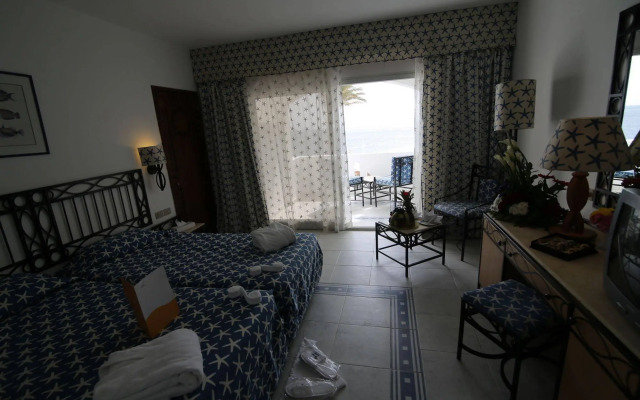Domina Coral Bay Aquamarine Hotel & Resort