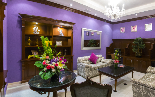 Hotel Plaza Colonial