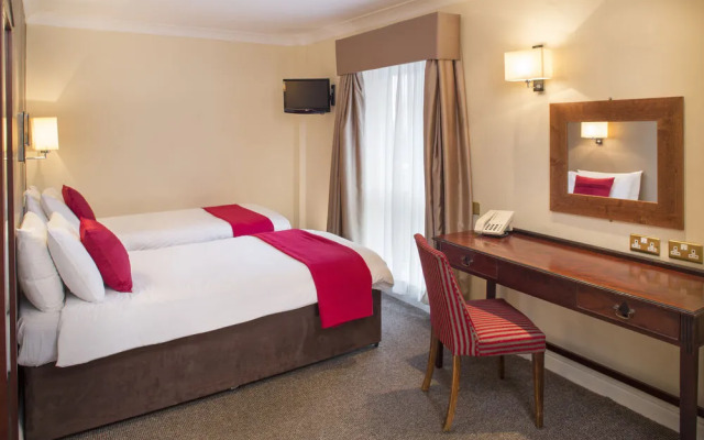 The Hillcrest Hotel, Sure Hotel Collection by Best Western