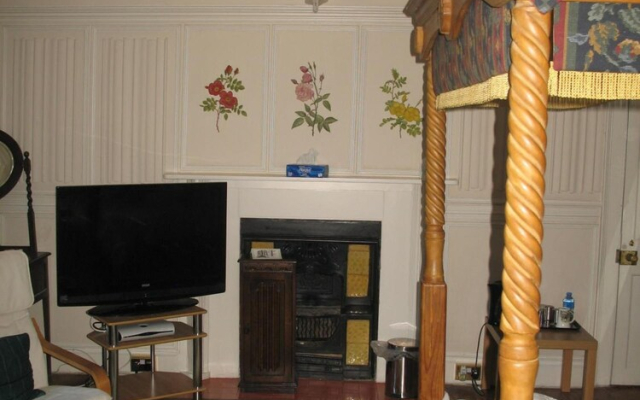 Rothmans B&B