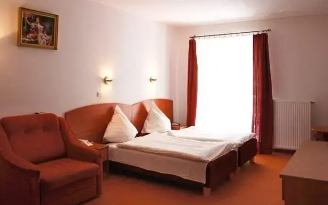 Hotel Carina