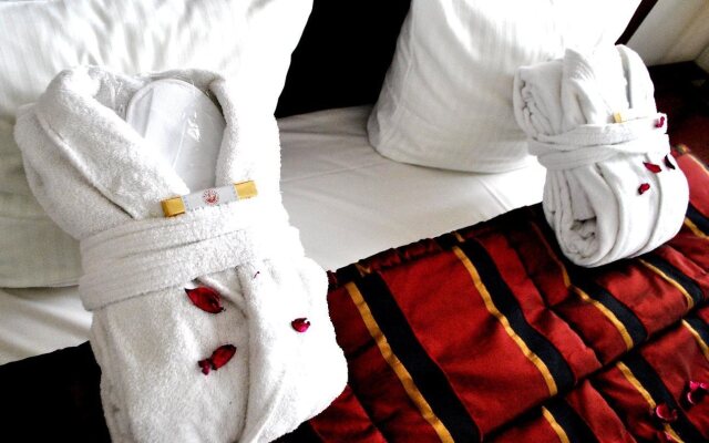 Navalis Hotel