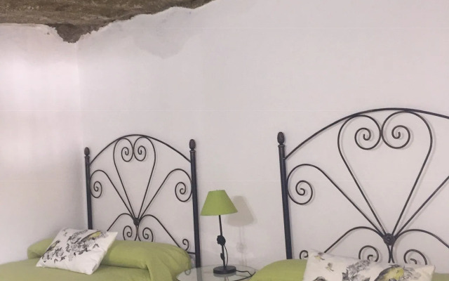 Casa Cueva "Las Calcetas"