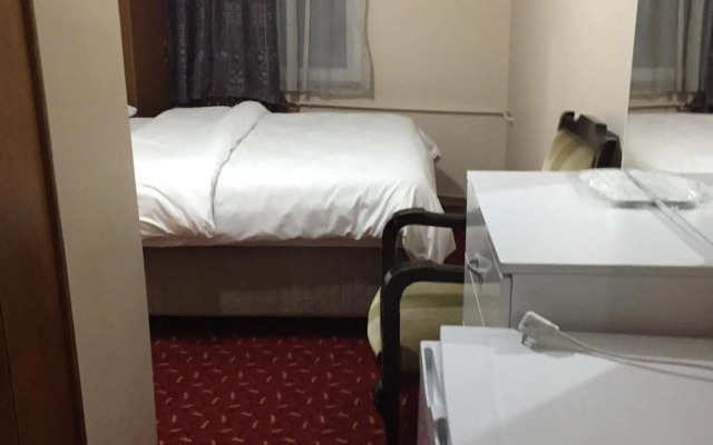 Istanbul Paris Hotel & Hostel