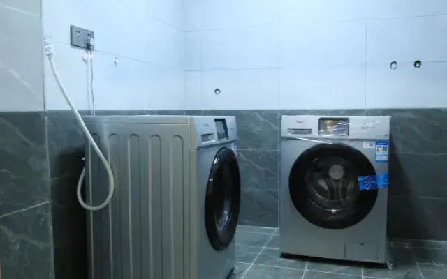 Ruoqiang Galaxy Hotel