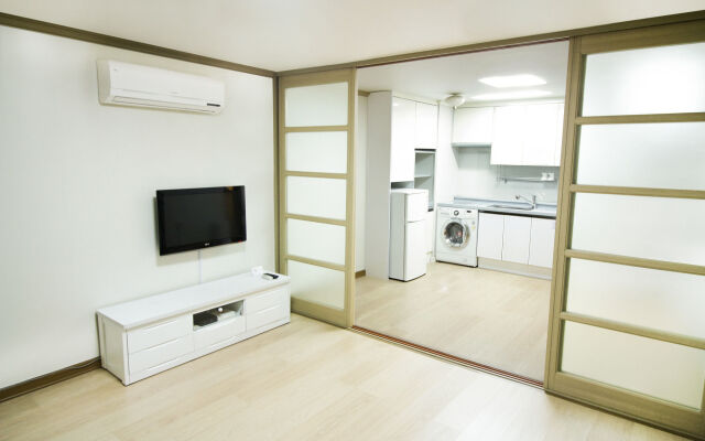 iam Residence and Guesthouse