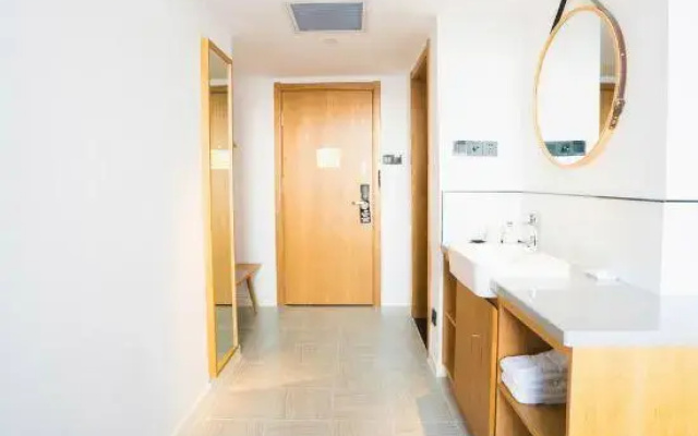 Yinzuo Wendu Hotel (Weihai Wendeng Kunyu Road Baida Plaza)