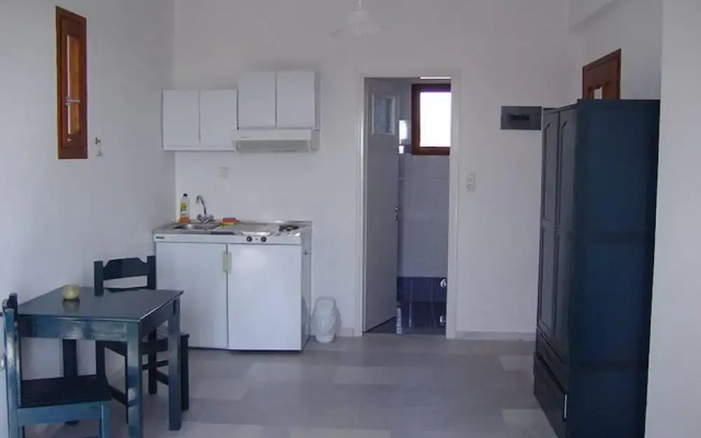Romanzza Studios