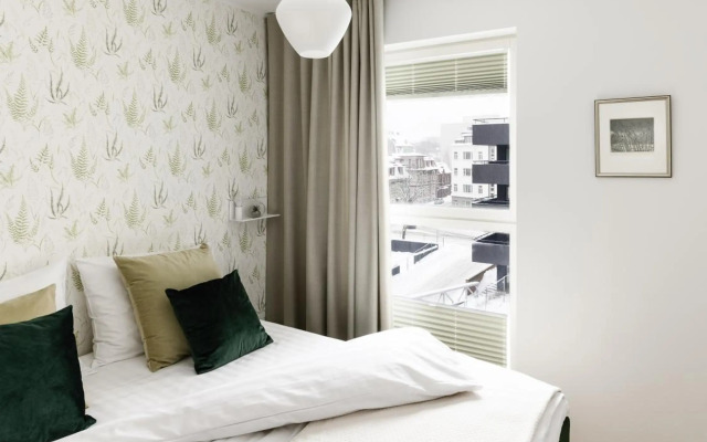 W Apartments near Passenger Port