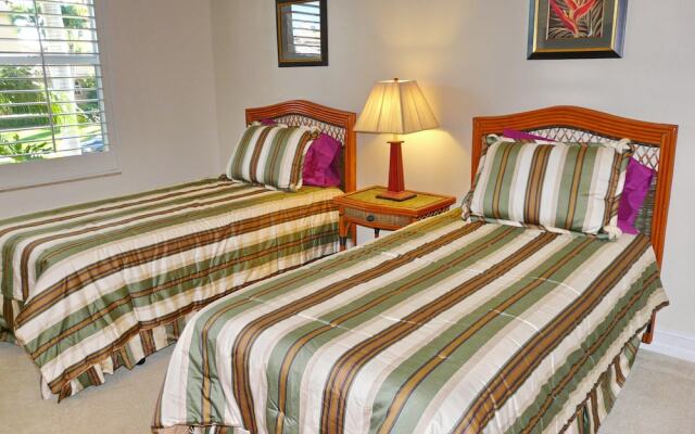 Pet-friendly Waterfront Home Near Beach With Pool